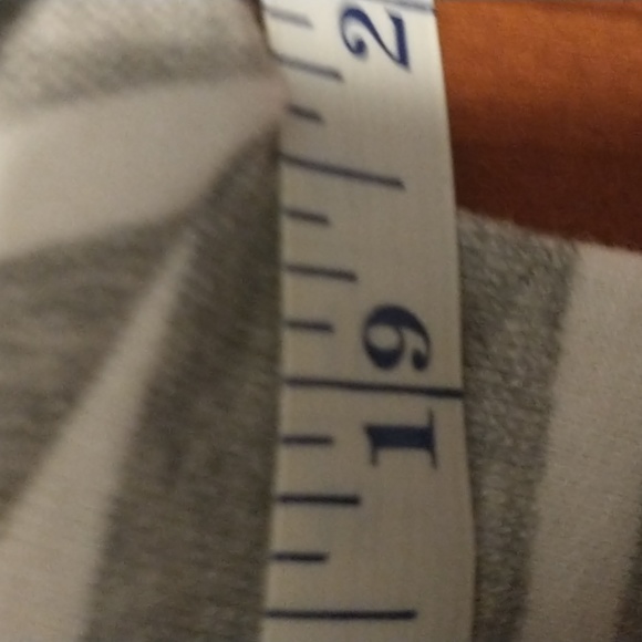 Liz Claiborne woman's size S cotton soft long sleeve pullover NWT - Picture 8 of 11